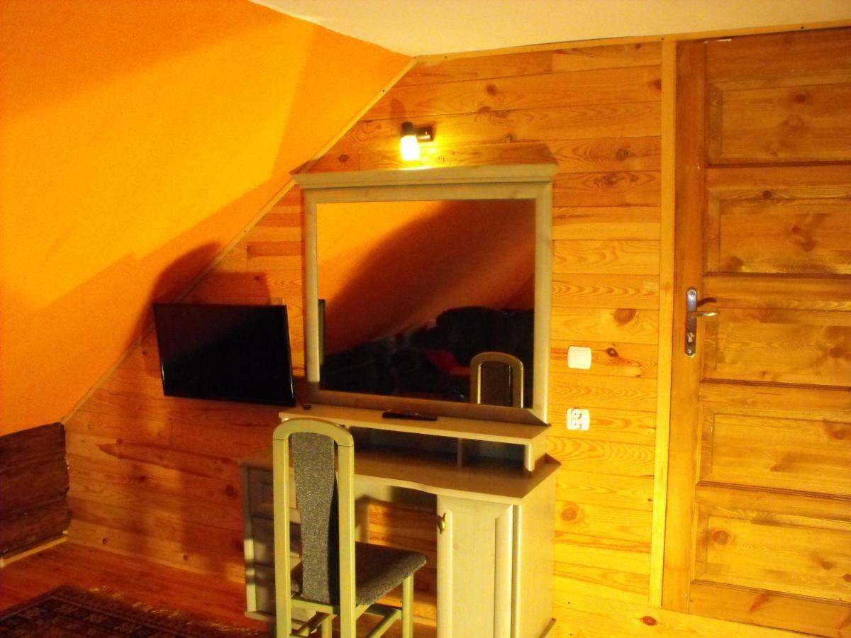 Agroturystyka Zacisze Czarna Owca Farm stay Brzezanka